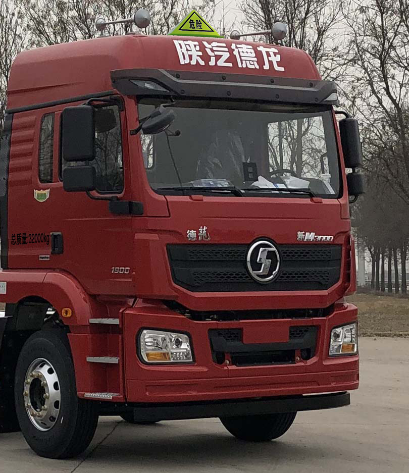 楚勝牌CSC5329GYYLS6型鋁合金運油車